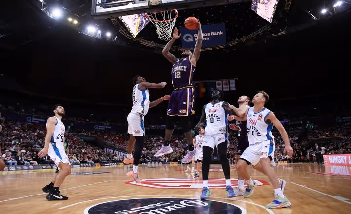 Round 4 Preview - Kings vs. United