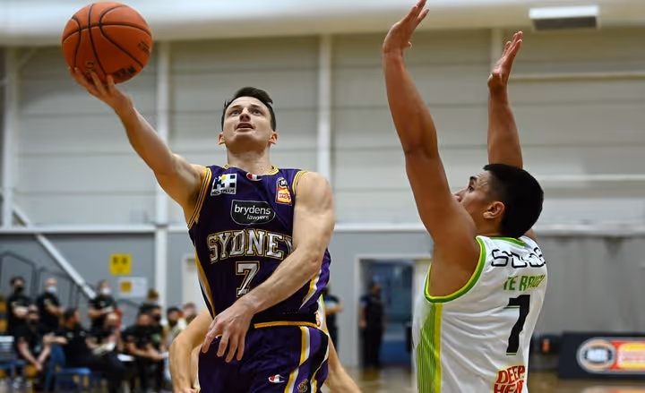 Undermanned Kings show great fight in loss to Phoenix at NBL Blitz