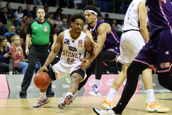 Comeback Kings fall just short in Breakers homecoming