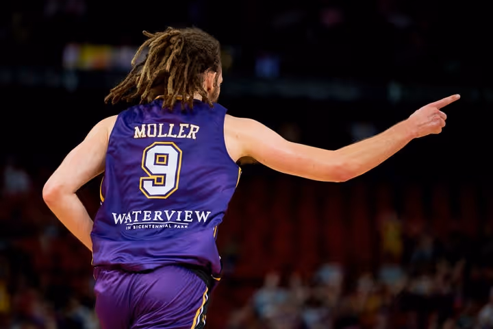 Moller steps up in Kings win over the Bullets
