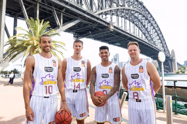 Kings to continue with historic logo