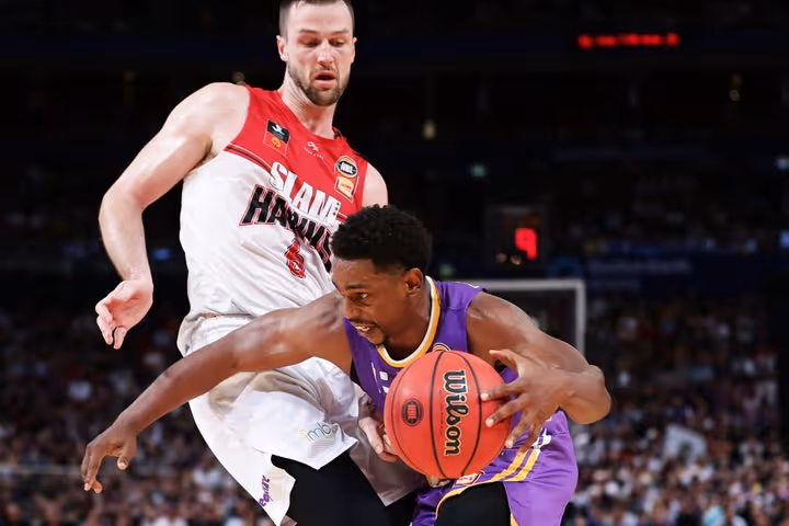 Pre-season Game 1 Preview: Kings vs Hawks