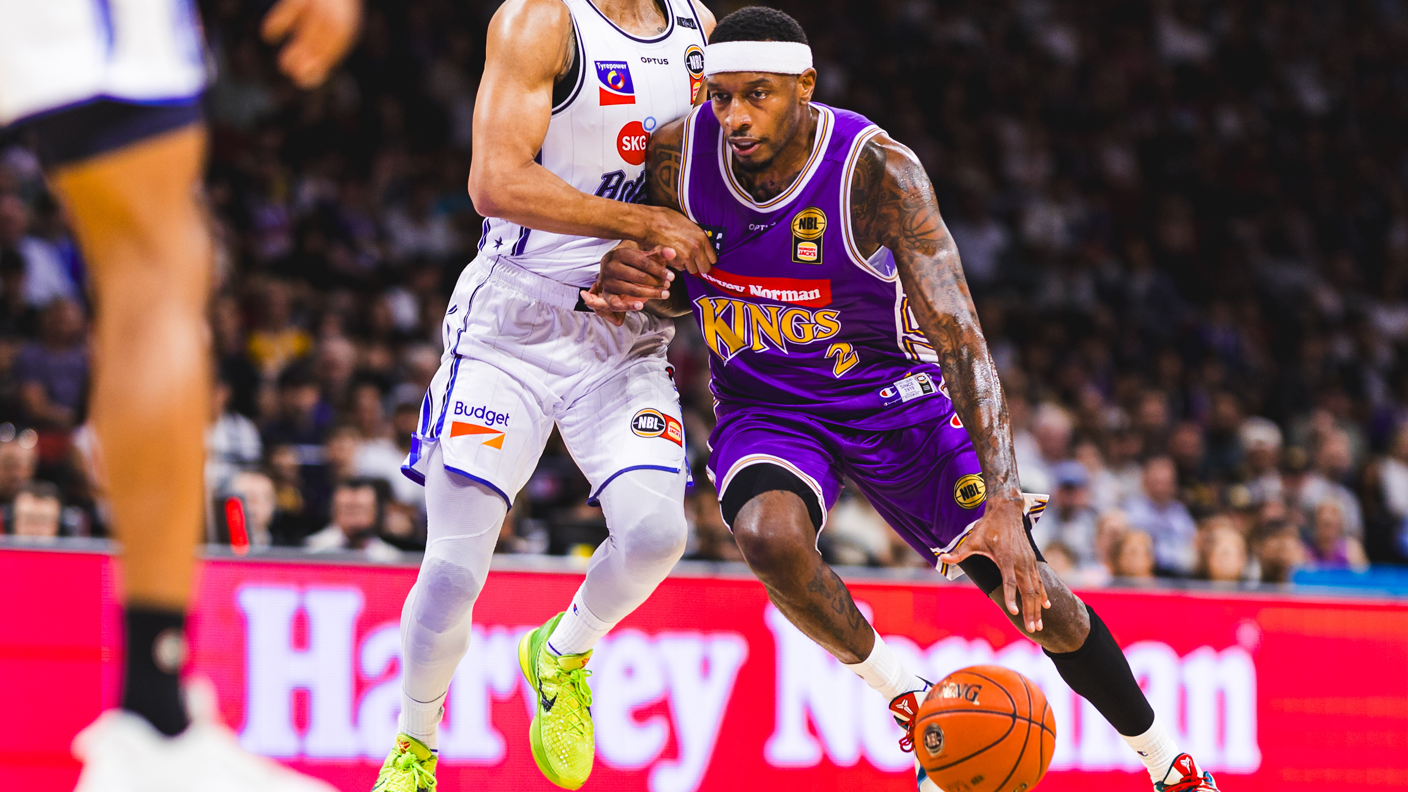 GAME REPORT: Sydney fall to Adelaide in Brian Goorjianβs 300th for the Kings