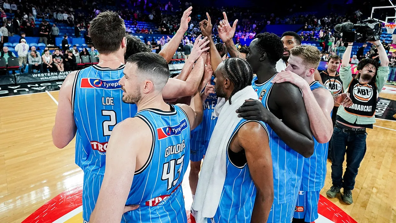 STAT WRAP - NBL25 Round 1