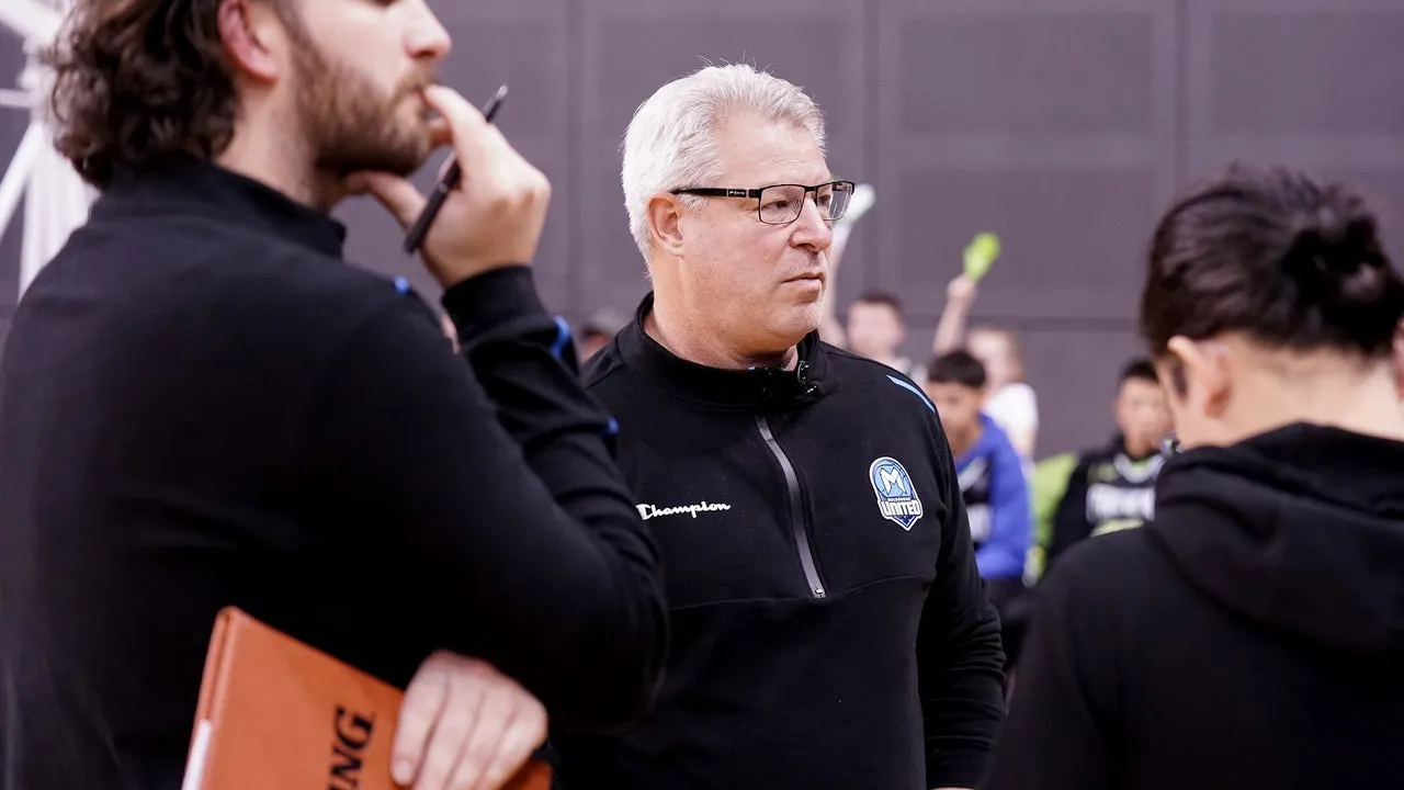 WATCH: Vickerman mic'd up for pre-season Throwdown