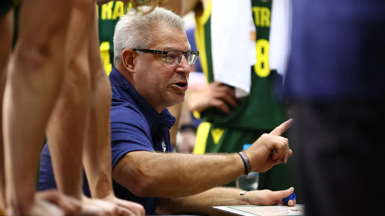 Bowen, Vickerman to represent Australia in Nissay Cup