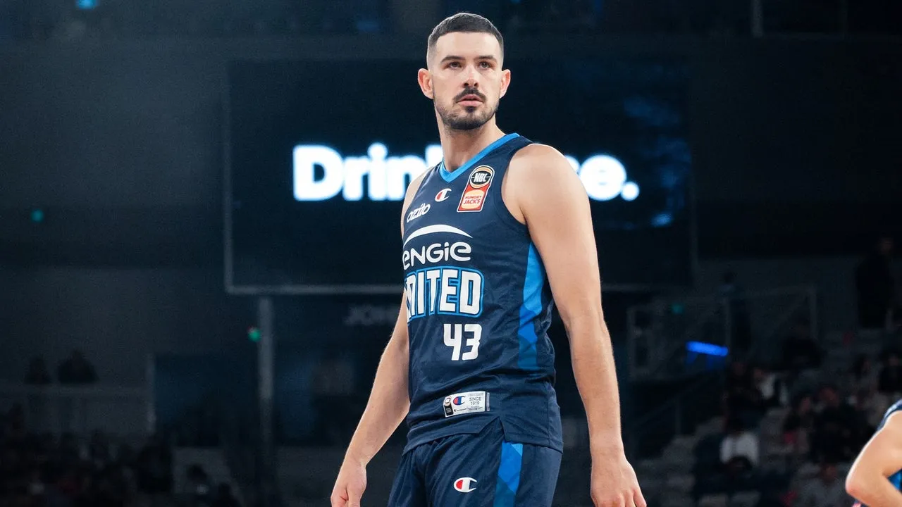Goulding extends contract for two more seasons 