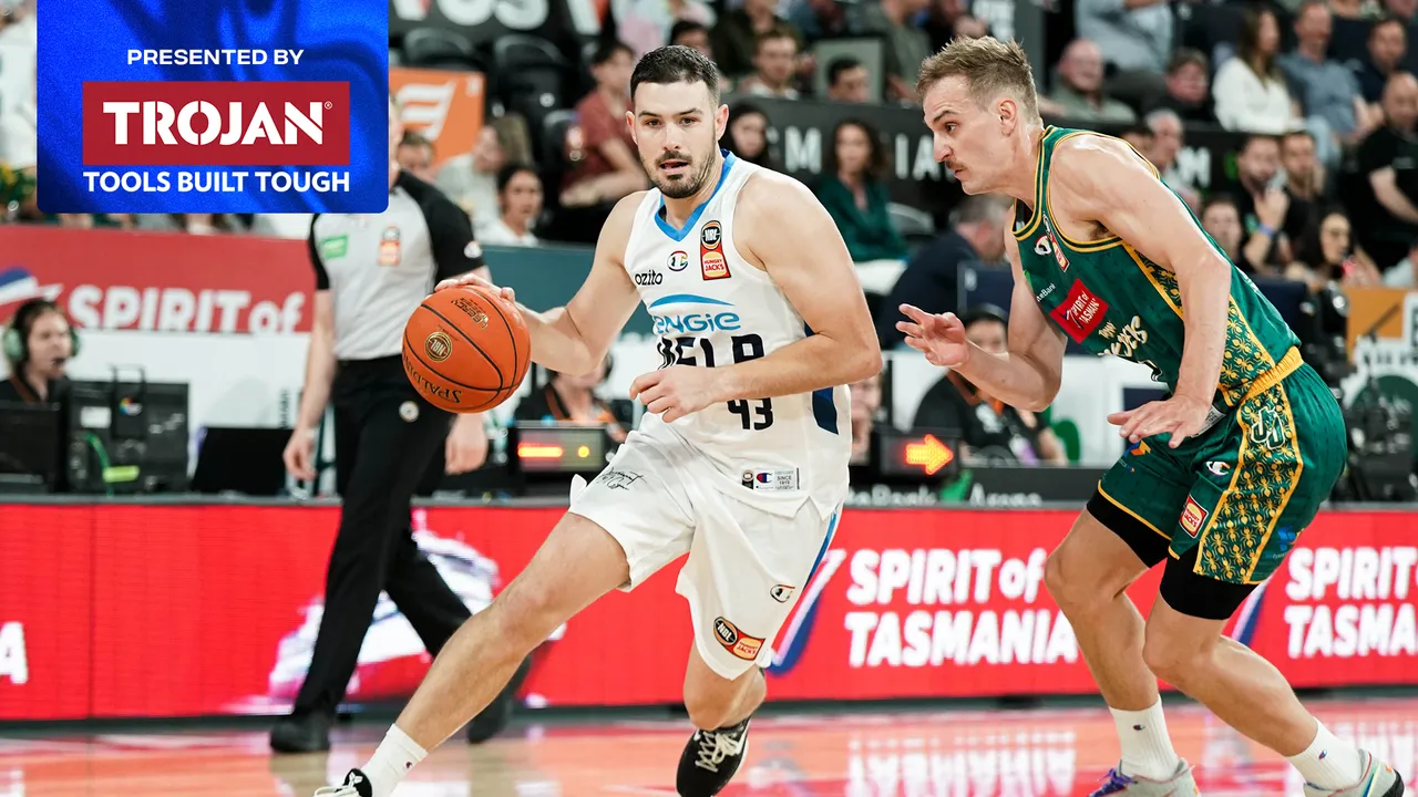 United prepared for hostile reception