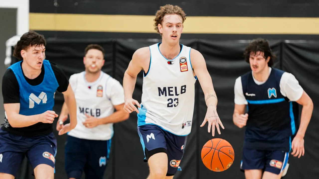 United to face Phoenix in pre-season Throwdown preview