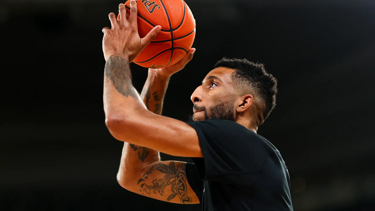 Lee, Humphries acting as United’s ‘yin and yang’