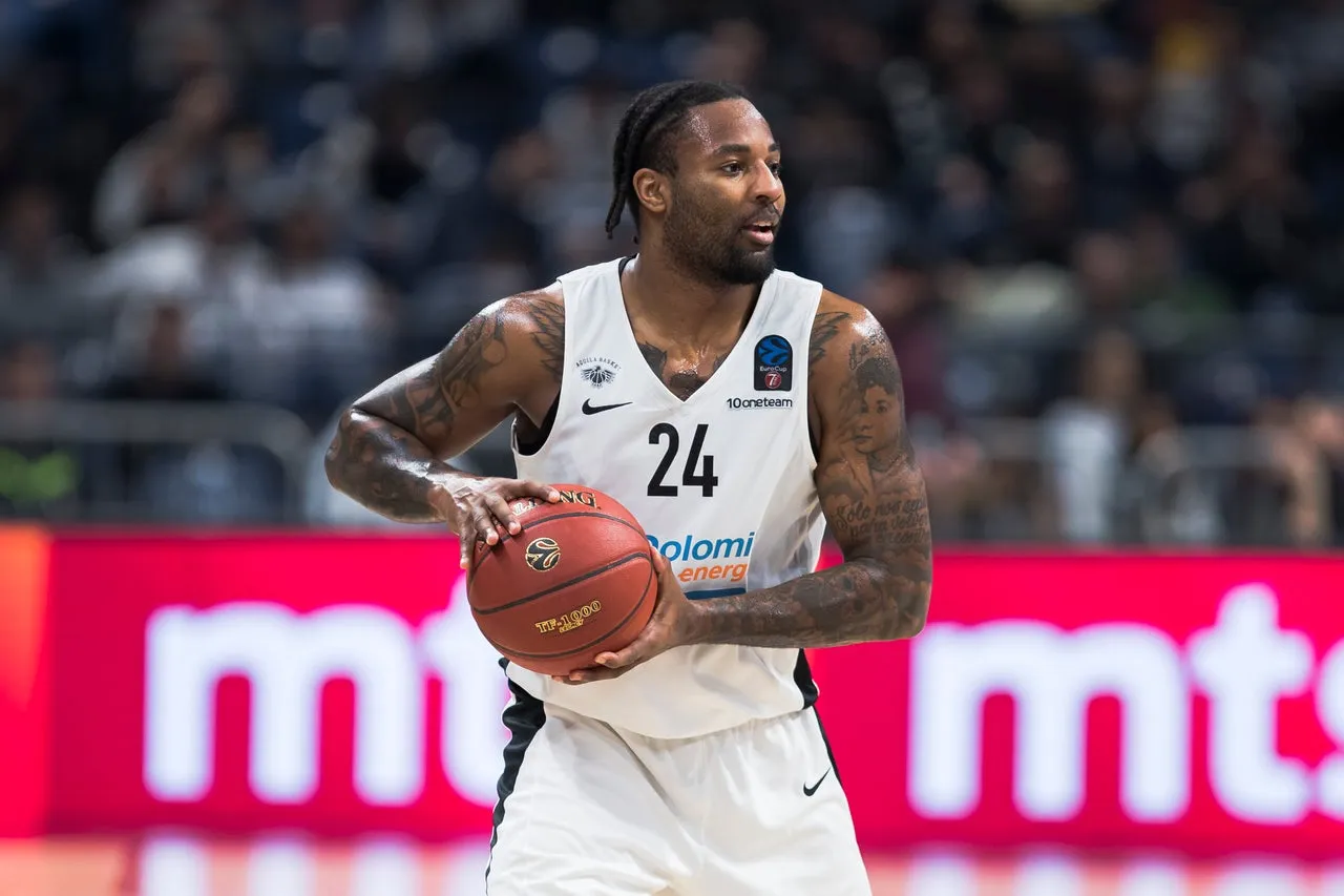 Caroline to bring the energy