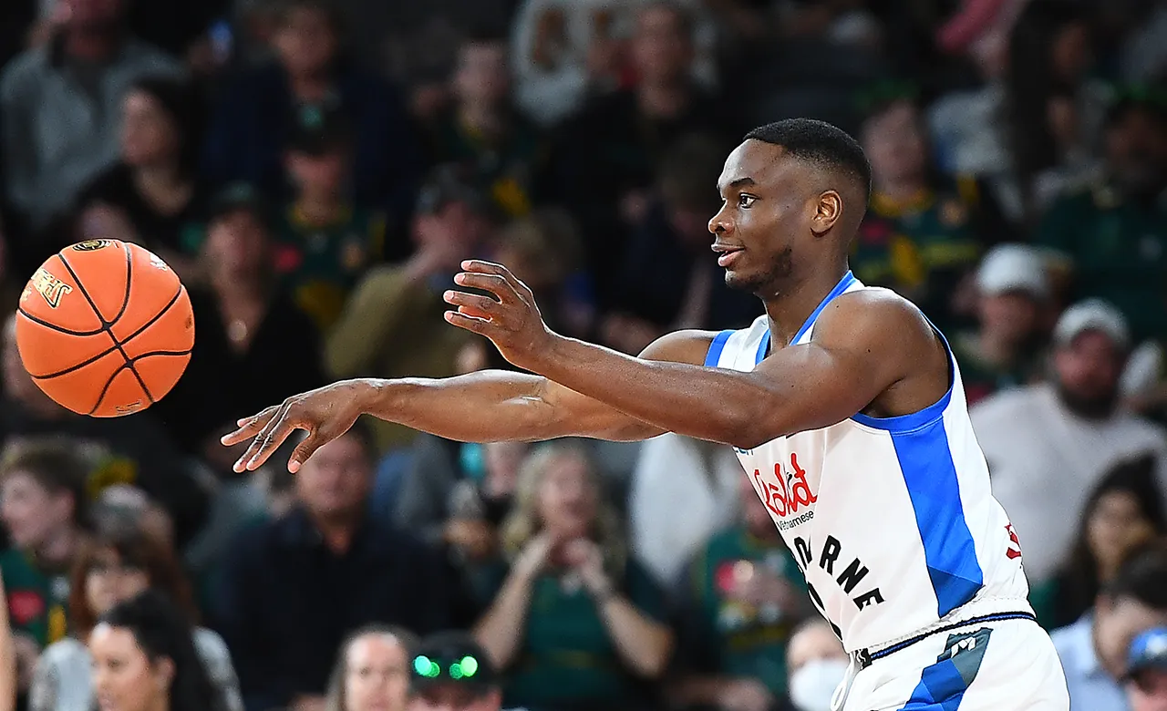 Agada returns to form as United prepare for Finals