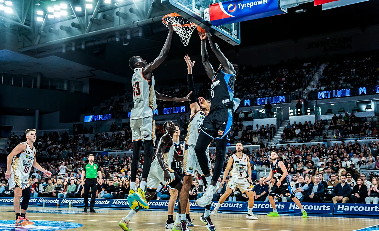 JLA enters United’s 1000-point club