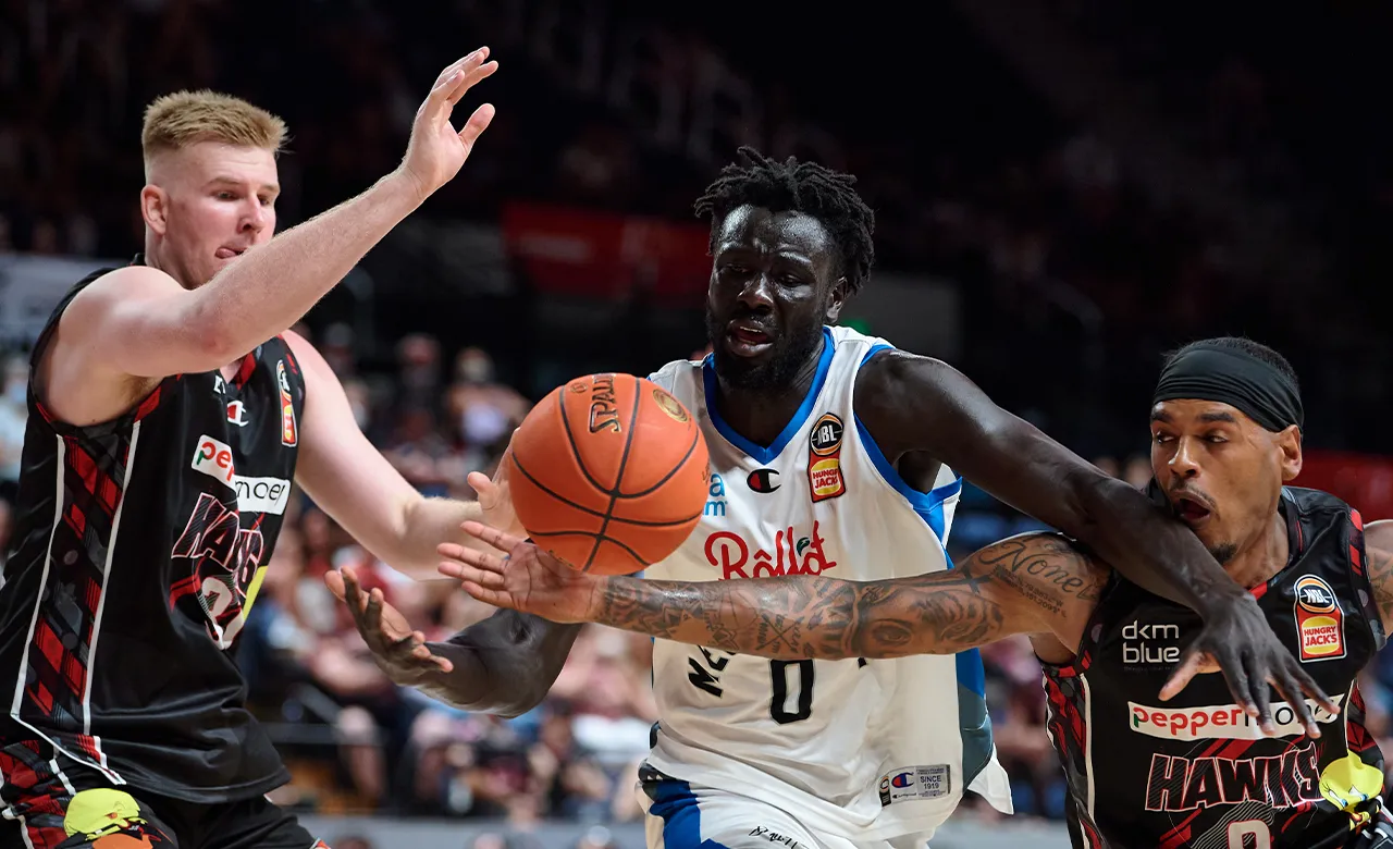 NBL22 Match Recap: Round 7, Game 2 v Illawarra Hawks