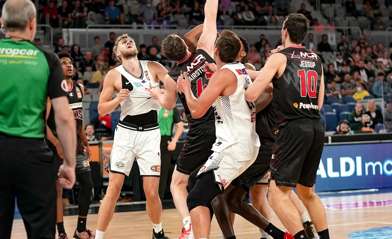 DrinkWise Preview: Round 19 Game 1 v Illawarra Hawks