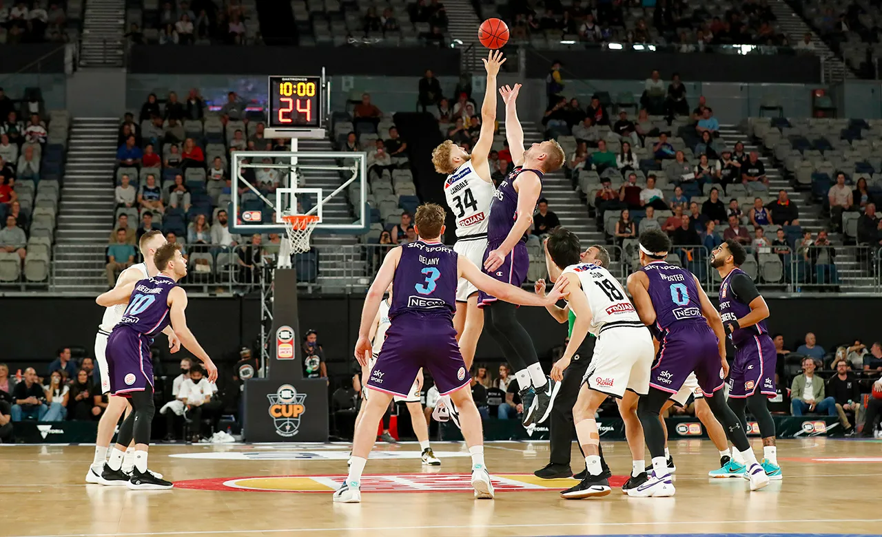 Melbourne continues winning form against New Zealand