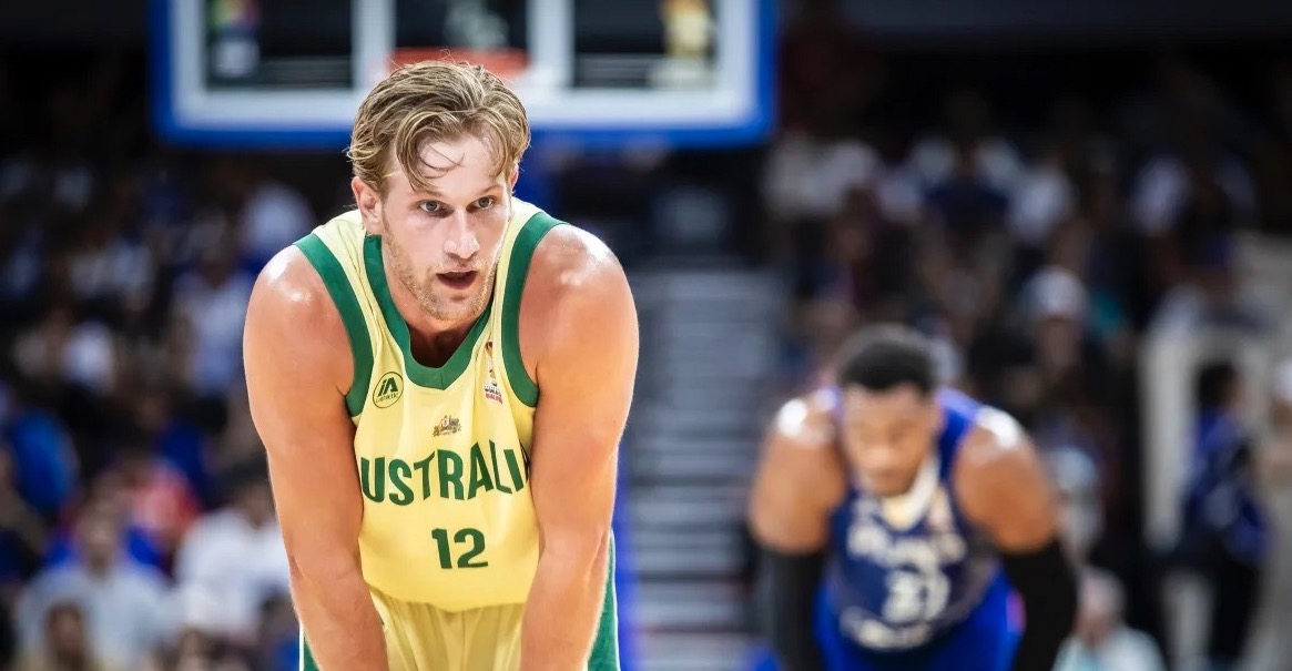 Boomers stay perfect thanks to Krebs, Wilson