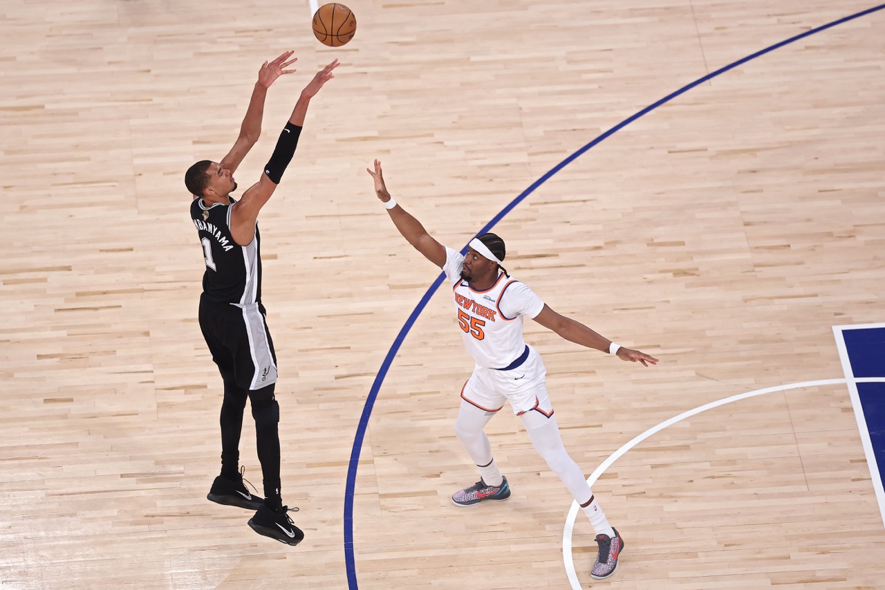 Hukporti, Knicks claim NBA title
