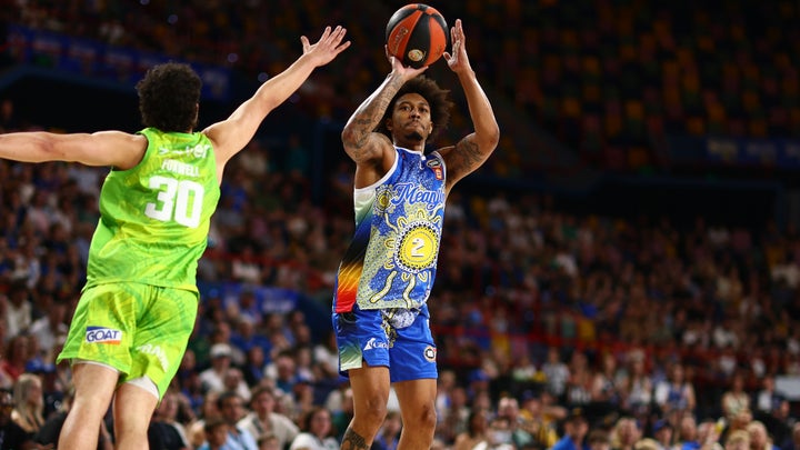 Phoenix overpower Bullets in Brisbane