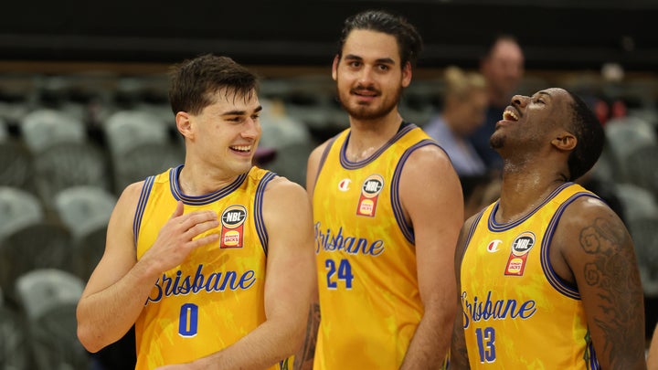 Bullets snatch thriller after stunning comeback