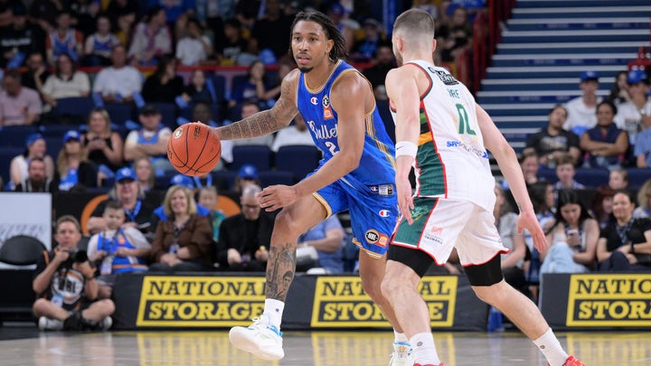 Bullets fight hard for enthusiastic home crowd