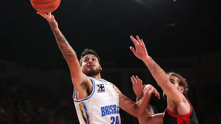 Bullets fall to Hawks in Illawarra