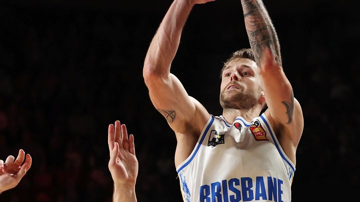 Sobey brilliance not quite enough on Xmas Eve for Bullets