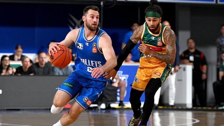 Bullets complete perfect weekend beating JackJumpers