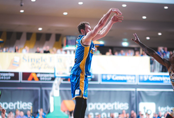 Roster Update: Round 9 vs JackJumpers