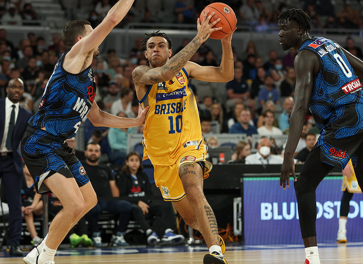 Bullets fight hard in loss to United