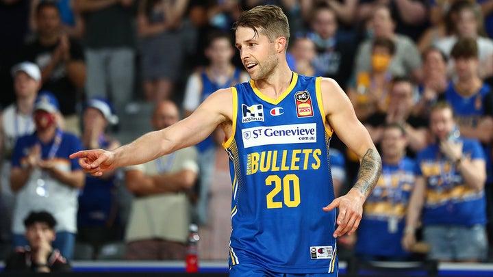 Highlights v Illawarra Hawks (Game 2, Round 3)