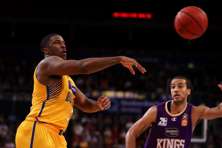 Bullets fall at final buzzer