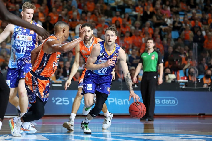 Bullets stay alive with win in Cairns