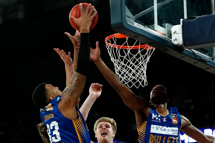 Kings finish strongly to deny Bullets