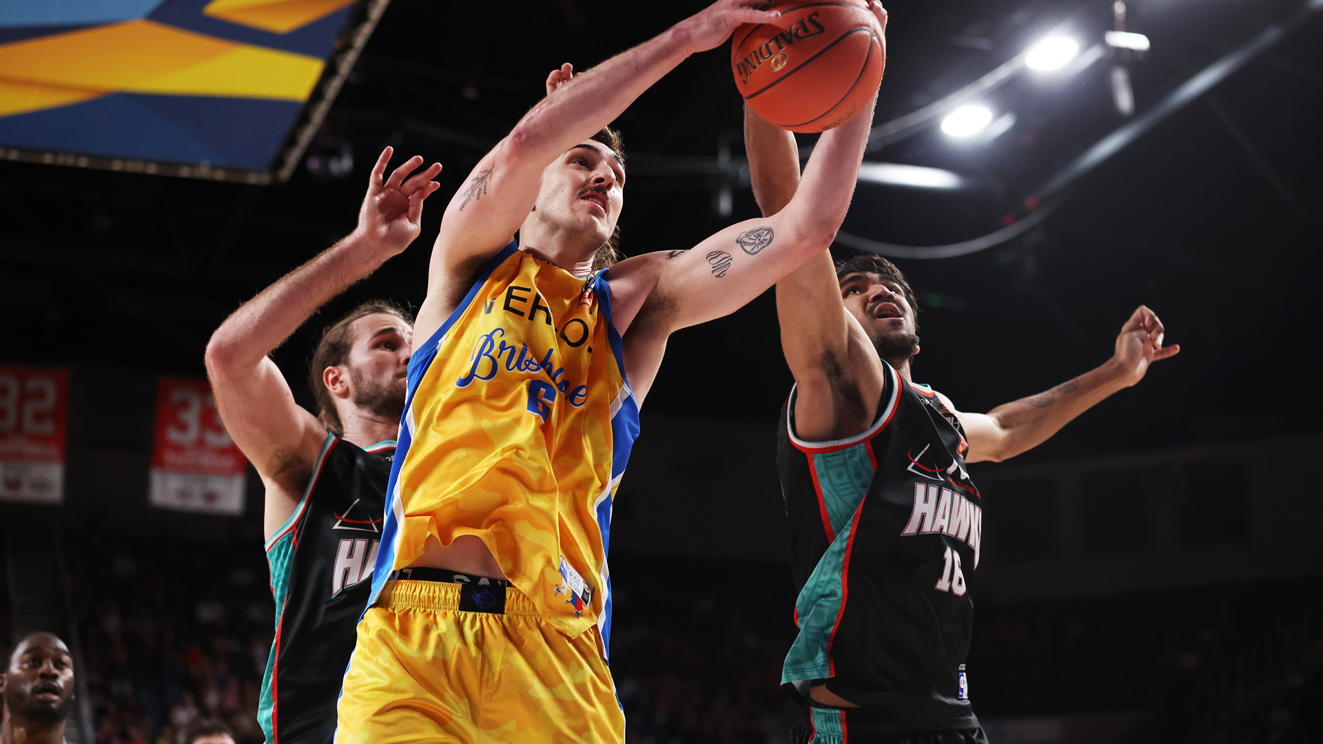 Recap | Brilliant Bullets beat Hawks