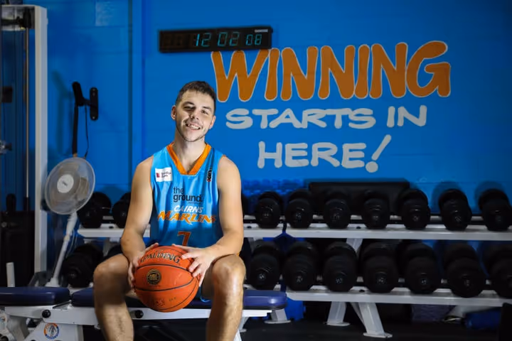 Ben Ayre signs with Cairns Marlins