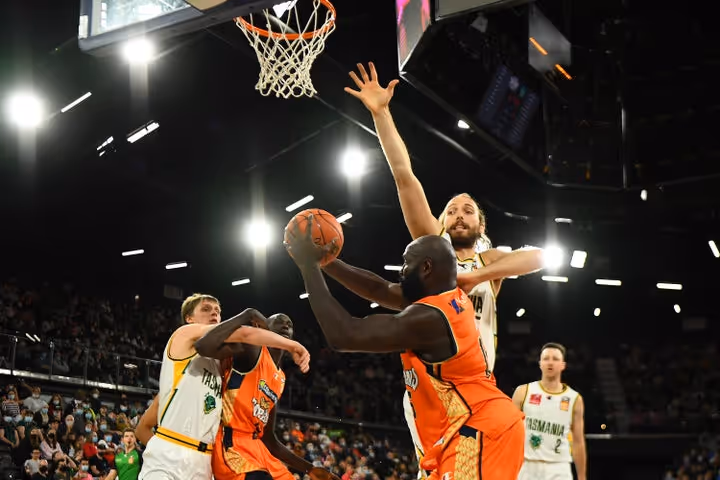 Taipans keep building at Blitz in JackJumpers clash