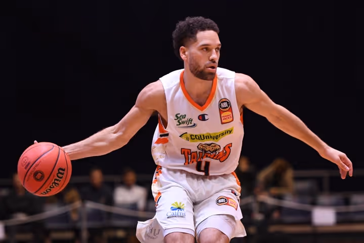 Dufelmeier the hero on night of firsts for Taipans