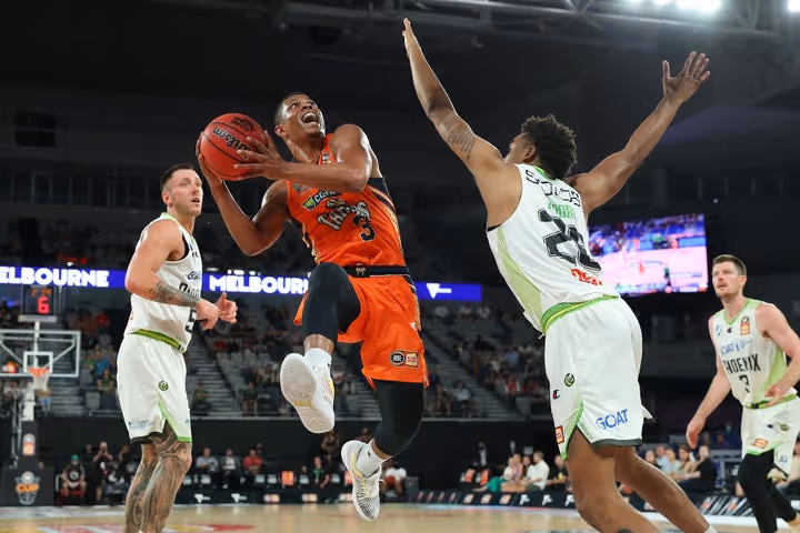 Taipans finish NBL Cup with fighting effort v Phoenix
