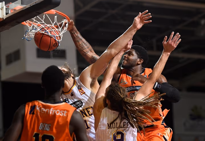 Dynamic Oliver not quite enough for Snakes v Kings