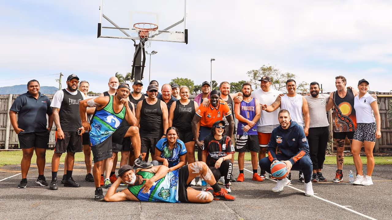 Taipans visit Anglicare 🧡