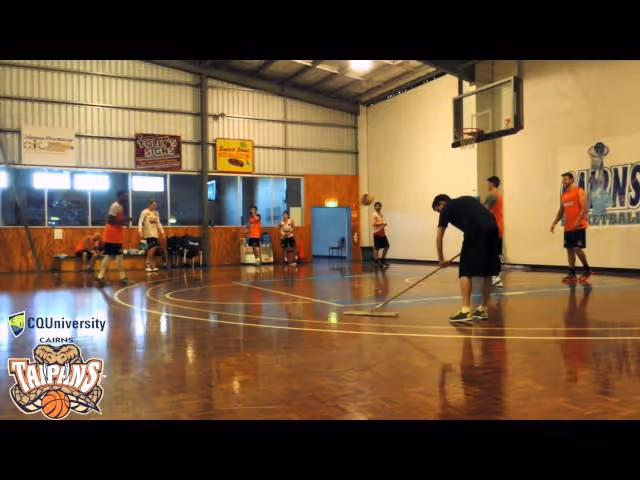 Practice highlights: Wilbekin and Craig show their hops!