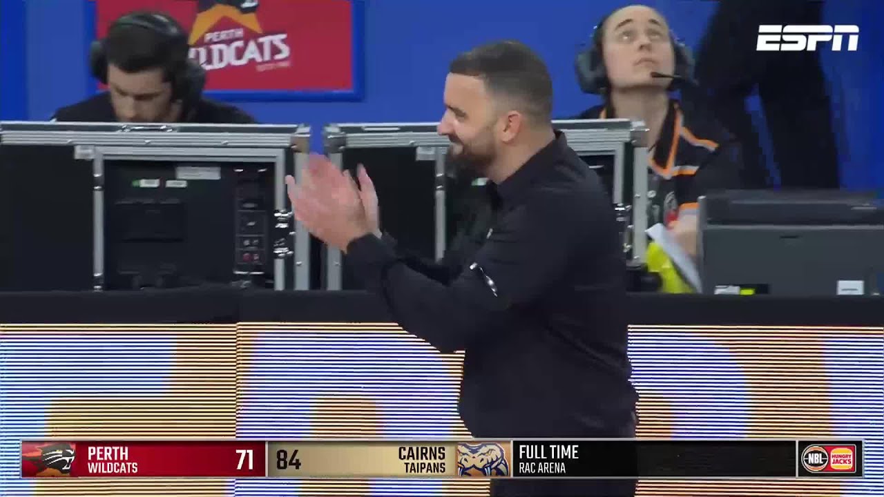 Perth Wildcats vs. Cairns Taipans - Game Highlights