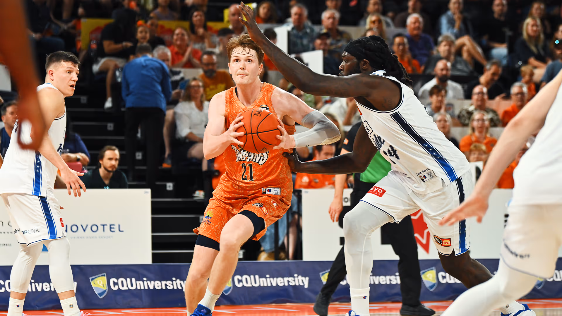 Sam Waardenburg vs. Adelaide (Round 2, 2024/25)