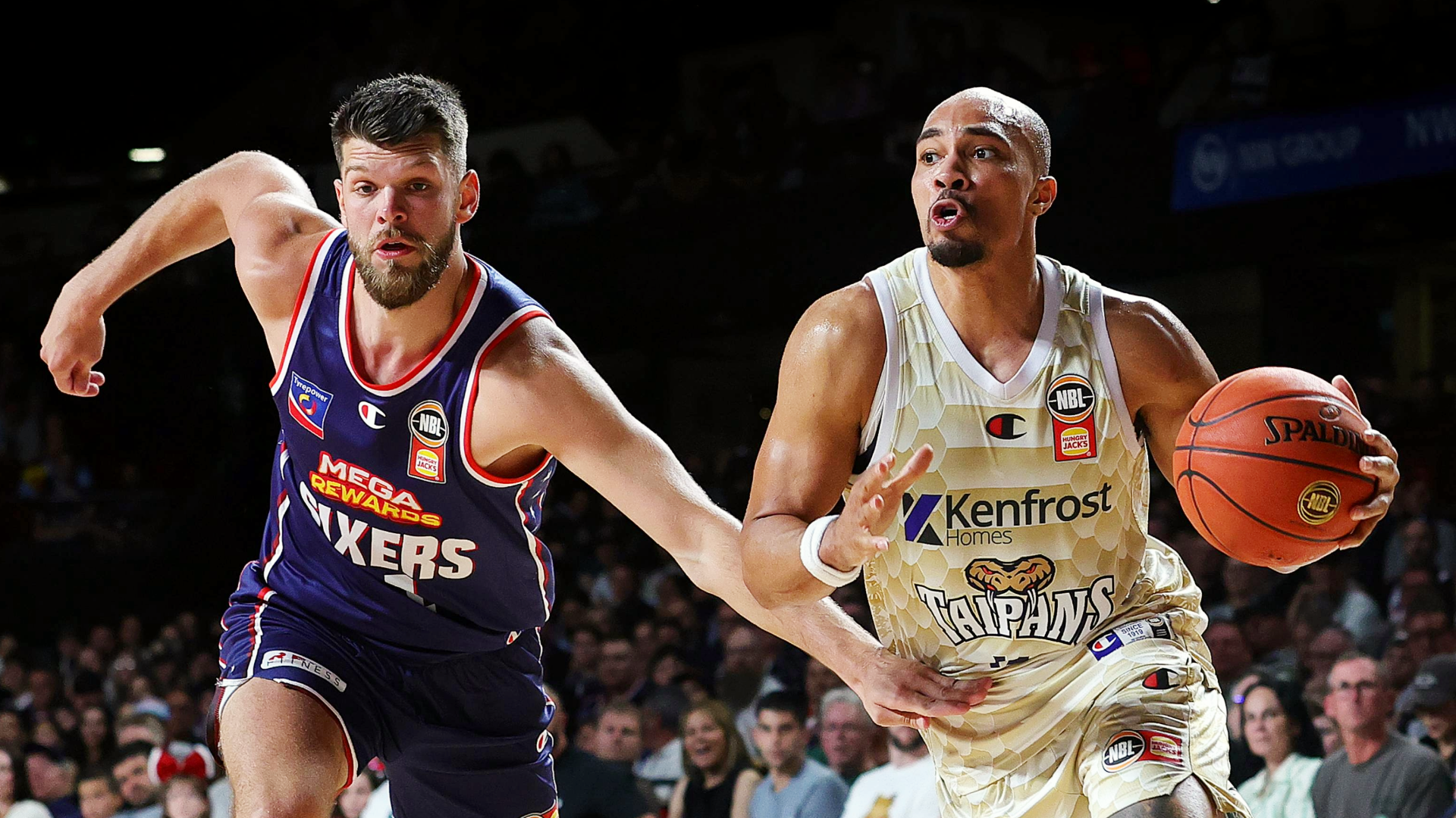 Taipans Fall to Surging 36ers in Christmas Eve Clash