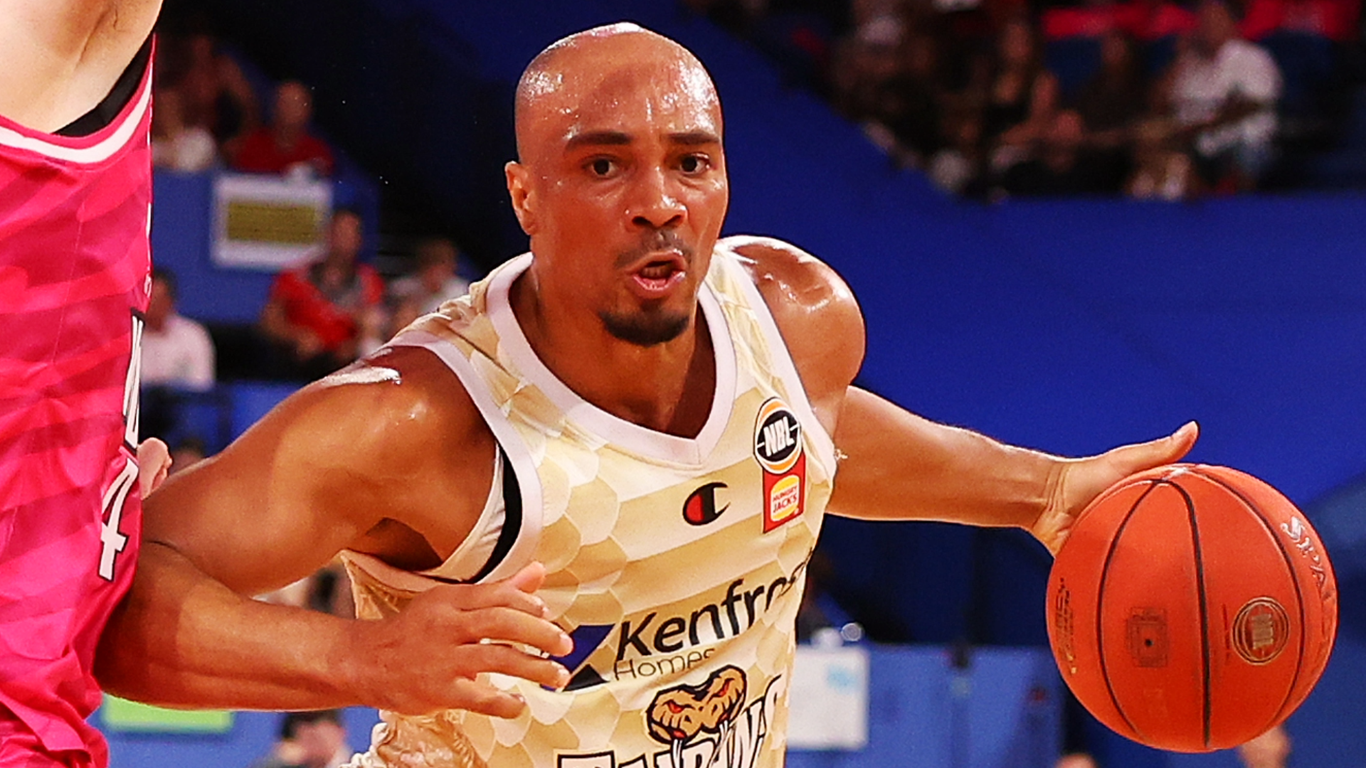 Andrews Sparks Late Surge, Perth Holds On