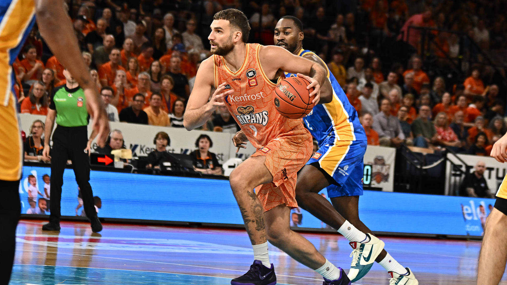 McVeigh magic lifts Taipans past Bullets