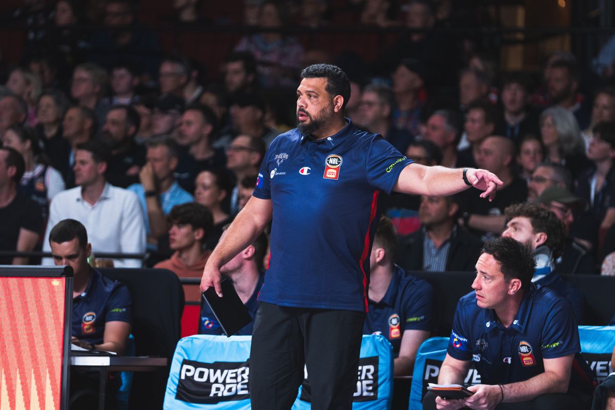 36ersvs Phoenix 16.10.25 82 (1) (1)