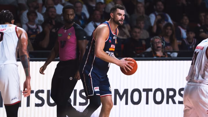 Humphries credits “awesome team environment” for strong form