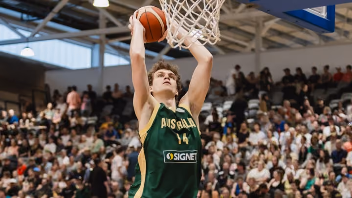 Griscti shines in big Boomers victory